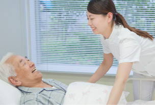 [写真]安心と信頼の介護のケアを。